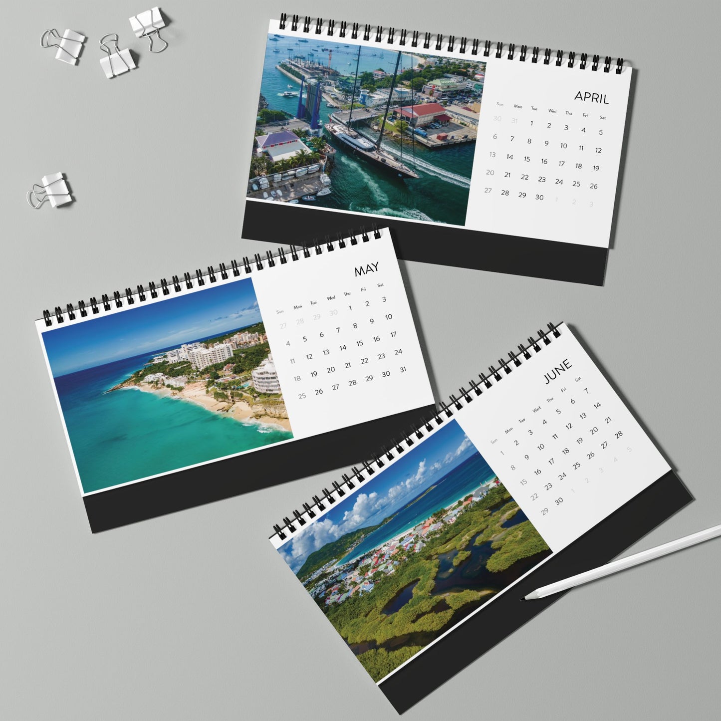 2025 St Martin Desktop Calendar