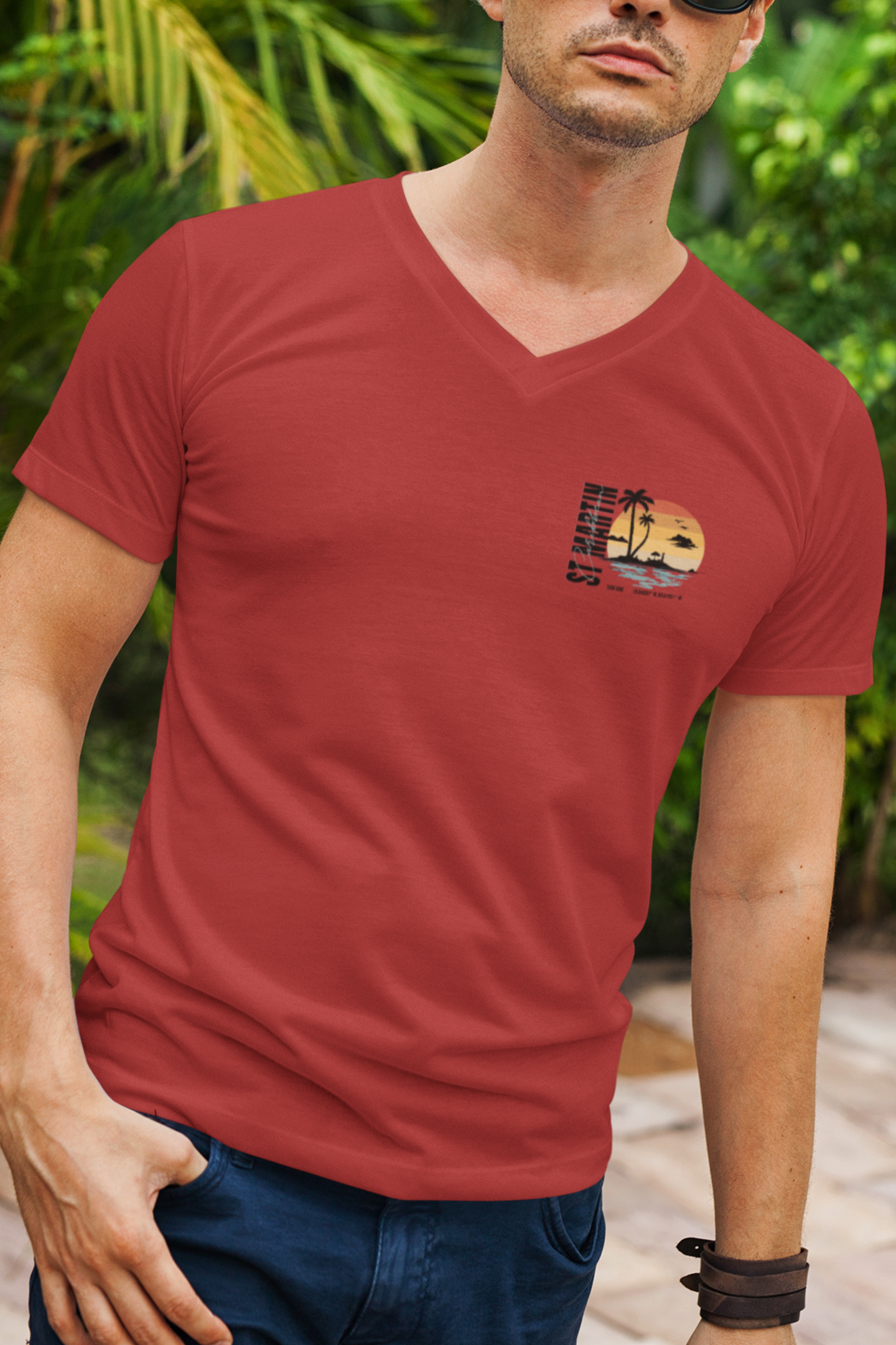 Camiseta de cuello en V caribeña de San Martín para hombre